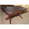Image 1 : ANTIQUE VICTORIAN STYLE PEDESTAL TABLE DESK #2261070