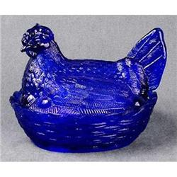 REPRODUCTION COBALT BLUE GLASS HEN DISH / #2270921