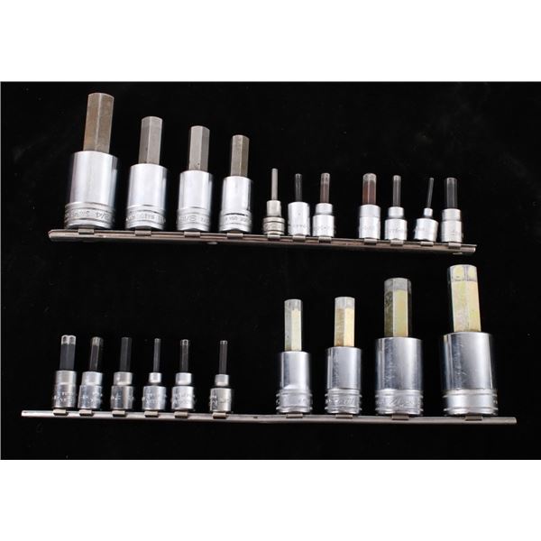 SnapOn & Black Hawk Chrome Socket Drivers (21)