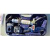 Image 2 : LINCOLN POWER LUBER GREASE GUN SERIES B MODEL 1800. 18 VOLT