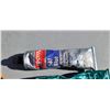 Image 7 : LOT OF SEALANTS/LOCKTITE/GASKET MAKER
