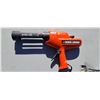 Image 2 : BLACK AND DECKER BATTERY POWERED CAULKING GUN