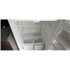 Image 8 : FRIDGE FREEZER - WHITE