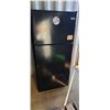 Image 1 : CORSLEY FRIDGE FREEZER BLACK 5022