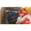 Image 2 : BOX OF MISC