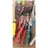 Image 2 : ASSORTED PLIERS, TIN SNIPS, CLAMPS, MULTI TOOL