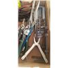 Image 3 : ASSORTED PLIERS, TIN SNIPS, CLAMPS, MULTI TOOL