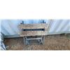 Image 2 : WORK HORSE/PORTABLE TABLE