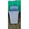 Image 2 : TWO CONTINENTAL 23GAL WALL HUGGER TRASH CANS