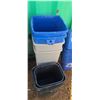 Image 3 : TWO MEDIUM RECYCLING CANS, TWO MEDIUM TRASH CANS AND FIVE OFFICE TRASH CANS