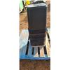 Image 2 : 16 OFFICE TRASH CANS BLACK