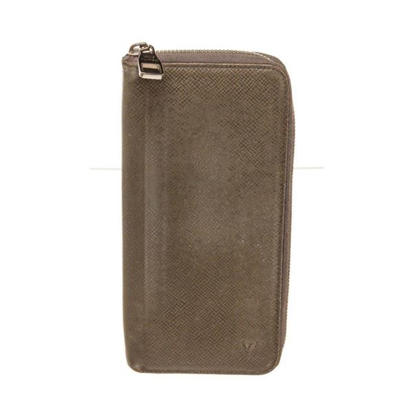 Louis Vuitton Brown Leather Zippy Wallet