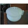 Image 1 : Royal Ironstone China Chamber Pot #2283189