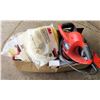 Image 1 : Black & Decker WP900 Random Orbit Waxer/Polisher w/ 3M Foam Pads