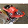 Image 2 : Black & Decker WP900 Random Orbit Waxer/Polisher w/ 3M Foam Pads