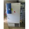 Image 2 : VWR Signature Model 5656 Series -86 ULT Freezer w/ 4 Compartments