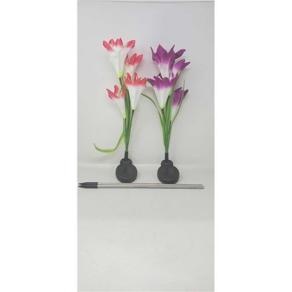 Solar Light, Artifical Flowers Lot Of 2