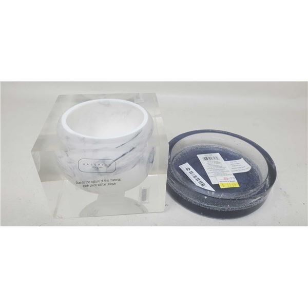 2 piece assorted Candle Holders