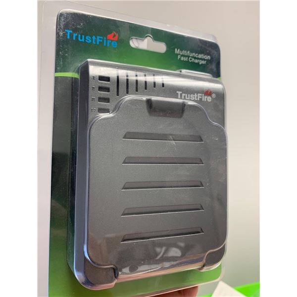 Trustfire Multifunction Fast Charger
