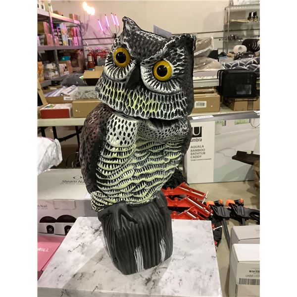 Garden Owl with Bobble Head