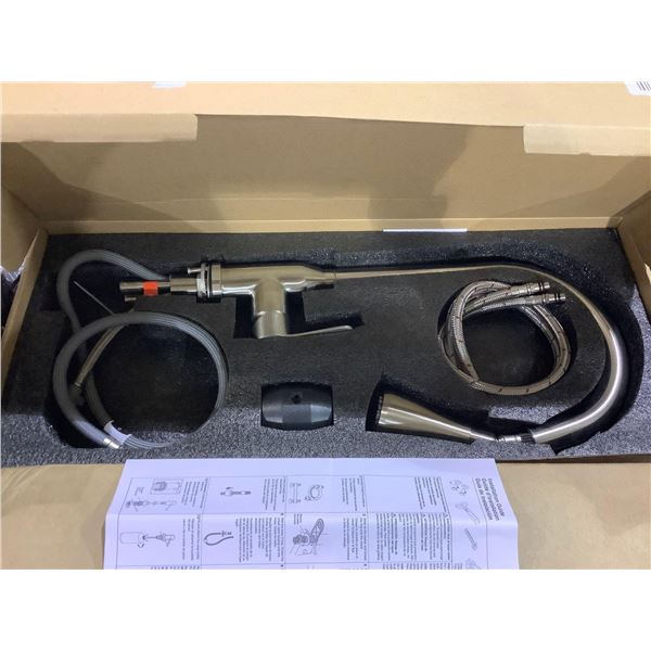 Single Stem Retractable Kitchen Sink Faucet