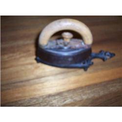 Childs Size Sad Iron w/WILTON Trivet #2256063