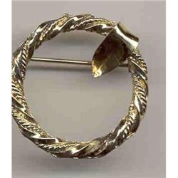 VINTAGE FANCY WREATH PIN BROOCH  #2256405