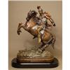 Image 1 : IMPRESSIVE DYNAMIC ROMAN SOLDIER RIDING  HORSE #2266282