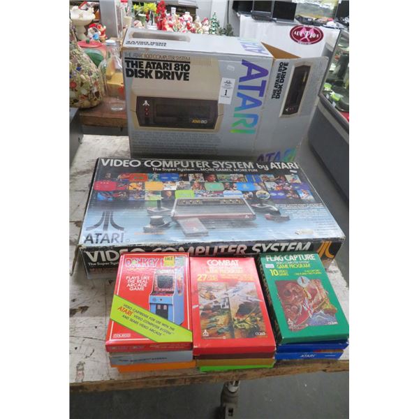 Vtg. Atari 800 Computer System w/Games