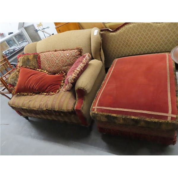 Brown Cloth Oversized Chair w/Ottoman