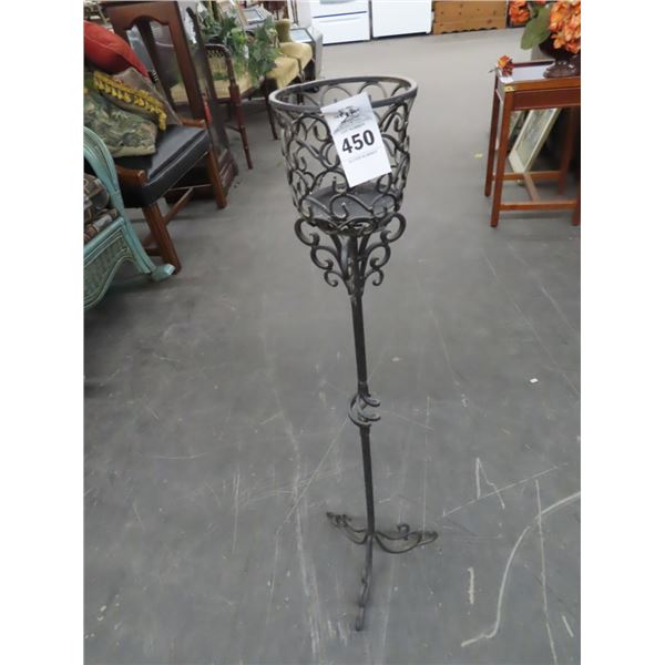 Black Metal Pedestal Candle Stand