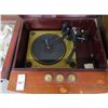 Image 2 : Magnavox Vintage Turntable Stereo