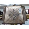 Image 2 : Ornate Iron Floor Lamp