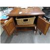 Image 3 : Mahogany 2 Door Cabinet Table