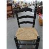 Image 2 : Hitchcock Ladderback Chair