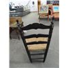 Image 3 : Hitchcock Ladderback Chair