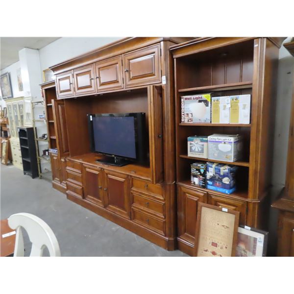 Mahogany Entertainment Center w/Bookshelves