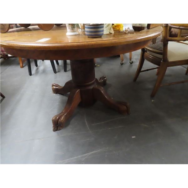 Round Tiger Oak Claw Foot Dining Table w/Leaf