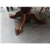 Image 3 : Round Tiger Oak Claw Foot Dining Table w/Leaf