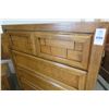 Image 2 : Oak Bedroom Set w/Dresser, Mirror, Chest of Drawers,