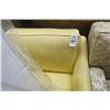 Image 2 : Yellow Fabric Armchairs (Pair)