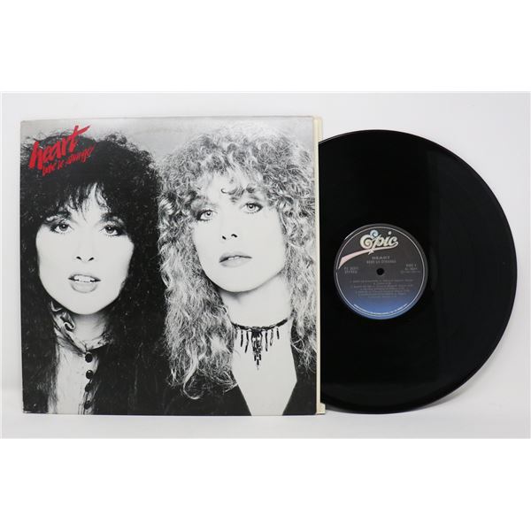 BEBE LE STRANGE HEART 1980 FE 36371