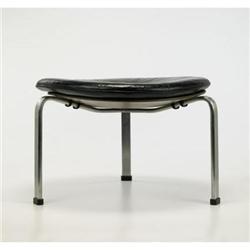 Poul Kjaerholm PK 33 stool Fritz Hansen Denma