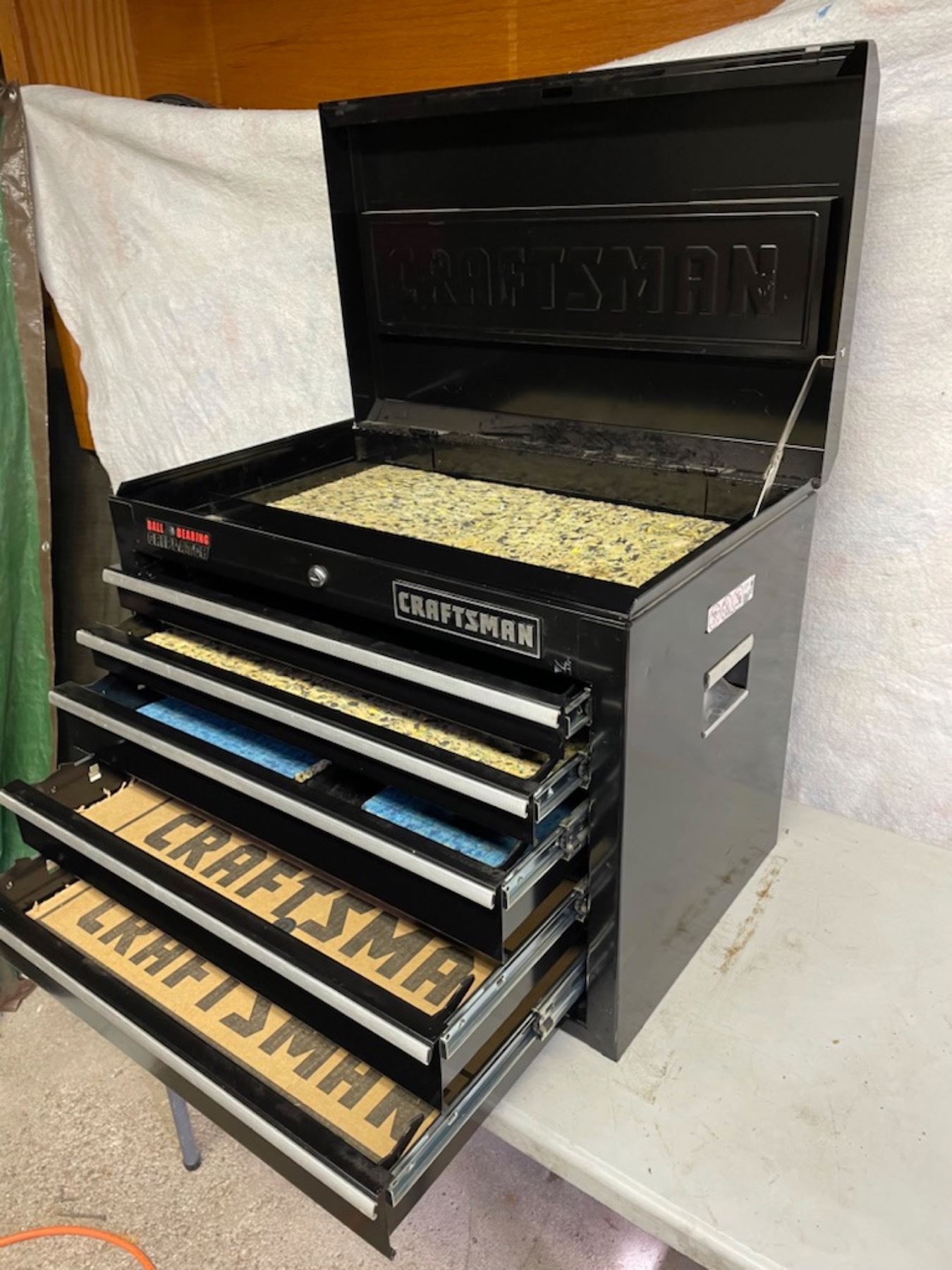 Craftsman grip latch toolbox Clearance