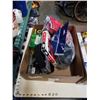 Image 2 : 2 TRAYS OF CAR PARTS