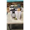 Image 1 : WASTE KING 3/4HP GARBAGE DISPOSAL GARBERATOR