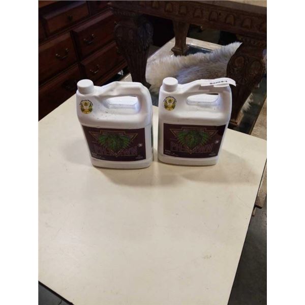 2 NEW JUGS OF 4 LITER HYDROPONICS PH DOWN SOLUTION