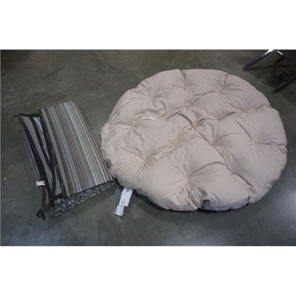 RV OUTDOOR CARPET AND 4.5FT DIAMETER PATIO CHAIR CUSHION