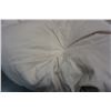 Image 3 : RV OUTDOOR CARPET AND 4.5FT DIAMETER PATIO CHAIR CUSHION