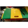 Image 2 : KID CARRYING BACKPACK AND LEGO TABLE